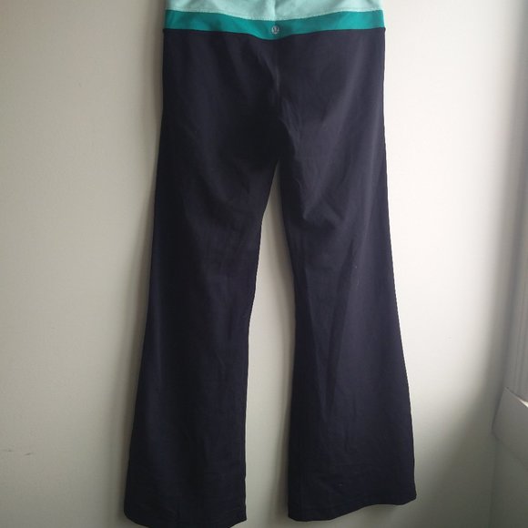 Lululemon Athletica Pant 6 - Picture 2 of 8